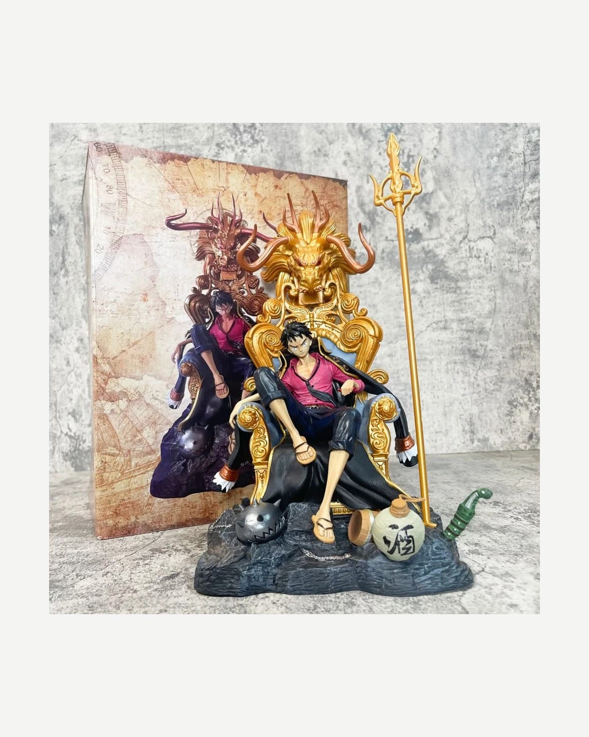 Giant Luffy on Dragon Throne 34 cm